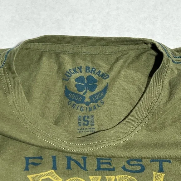 Lucky Brand old four leaf whiskey Tshirt size Small - Picture 3 of 4
